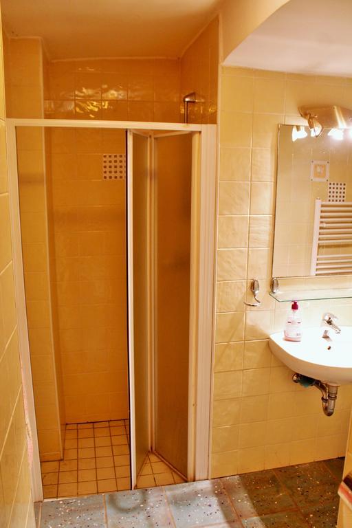 Nattache Studio Apartment Basment Ζάγκρεμπ Εξωτερικό φωτογραφία